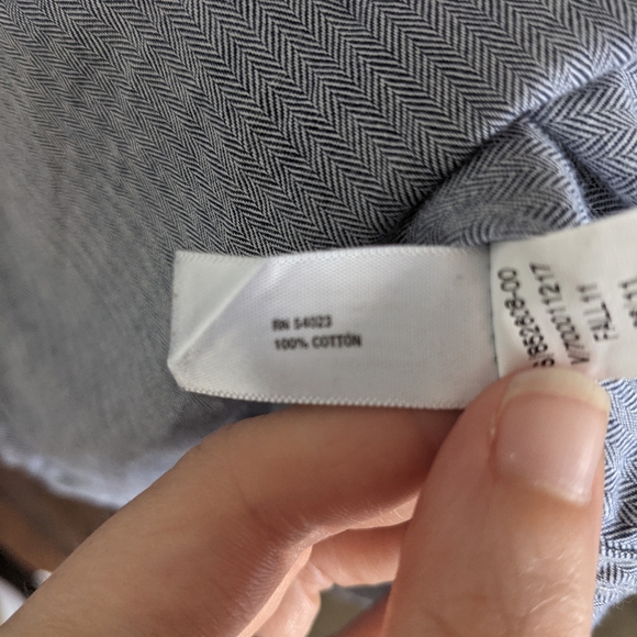 Gap Button Down Shirt - Picture 9 of 9